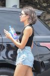 Olivia Culpo Sexy Legs