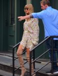 Taylor Swift Sexy Legs And Boots