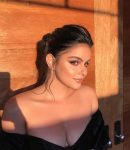 Ariel Winter Beautiful Portrait