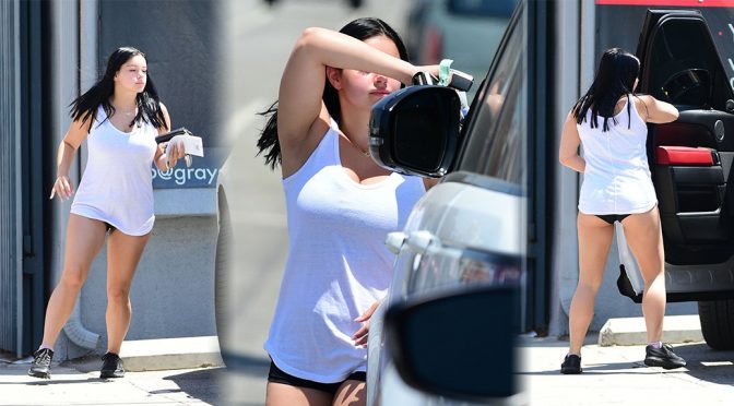 Ariel Winter Sexy Legs And Ass