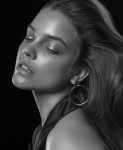 Barbara Palvin Fashion Street