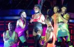 Britney Spears Sexy Body On Stage In Brighton ()
