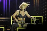 Britney Spears Sexy Body On Stage In Brighton ()