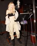 Dove Cameron Sexy