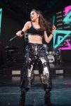 Haile Steinfeld Sexy On Stage