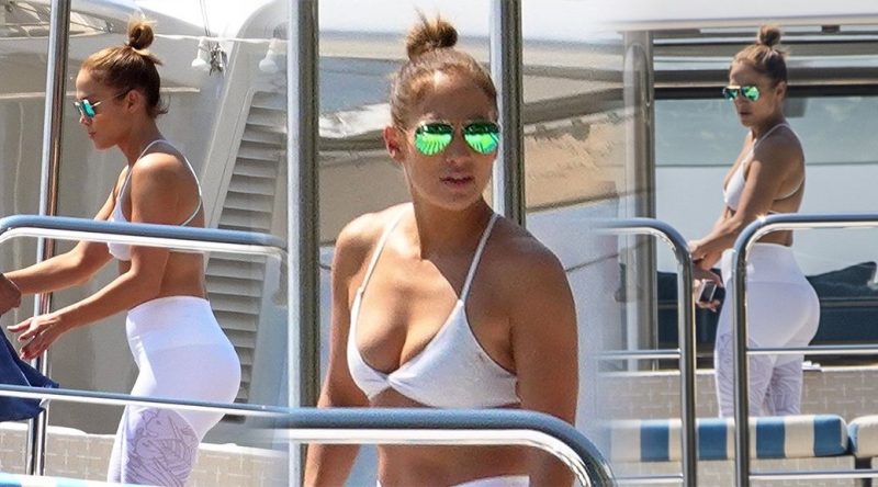 Jennifer Lopez – Bikini Candids in Positano