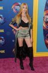 Katherine Mcnamara Sexy At Teen Choice Awards