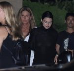 Kendall Jenner Braless Tits