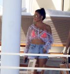 Kourtney Kardashian Bikini In Mexico
