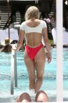 Sophie Turner Underboob In Bikini At Pool In Miami
