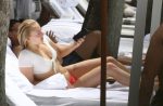 Sophie Turner Underboob In Bikini At Pool In Miami