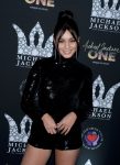 Vanessa Hudgens Sexy Legs