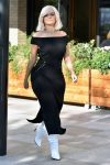 Bebe Rexha Sexy Curvy Body