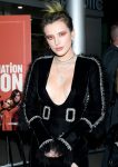 Bella Thorne Sexy