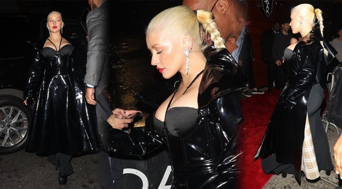 Christina Aguilera – Busty Candids at 1OAK Nightclub in New York