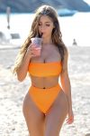 Demi Rose Mawby Sexy Curvy Body