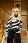 Dove Cameron Sexy