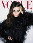 Emily Ratajkowski