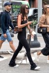 Emily Ratajkowski Sexy Body