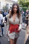 Emily Ratajkowski Sexy Body