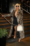 Nicki Minaj Big Boobs And Sexy Legs