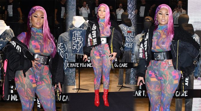 Nicki Minaj Exposed Breasts And Nipples