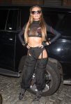 Paris Hilton Pantyless Upskirt