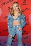 Peyton Roi List Sexy Cleavage