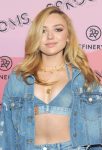 Peyton Roi List Sexy Cleavage