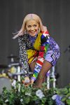 Rita Ora Sexy Legs
