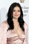 Ariel Winter Sexy Cleavage