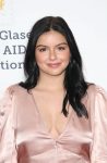 Ariel Winter Sexy Cleavage