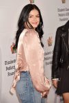Ariel Winter Sexy Cleavage