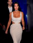 Kim Kardashian Sexy Cleavage