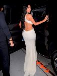 Kim Kardashian Sexy Cleavage