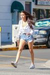 Madison Beer Sexy Legs