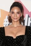 Olivia Munn Sexy Cleavage