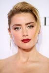 Amber Heard Sexy Cleavage