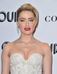 Amber Heard Sexy Cleavage