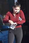 Ariel Winter Sexy Slim Body