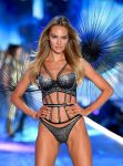 Candice Swanepoel Sexy Catwalk In Lingerie
