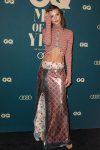 Emily Ratajkowski Sexy And Fit