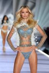 Frida Aasen Lingerie On Catwalk