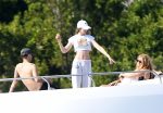 Gigi Hadid Sexy Body In A Bikini
