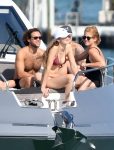 Gigi Hadid Sexy Body In A Bikini