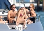 Gigi Hadid Sexy Body In A Bikini