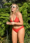 Iskra Lawrence Sexy Photoshoot At Beach