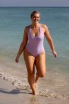 Iskra Lawrence Sexy Photoshoot At Beach