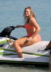 Iskra Lawrence Sexy Photoshoot At Beach