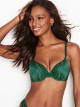Jasmine Tookes Sexy Body In Lingerie